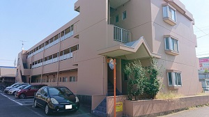 一宮市税理士 服部会計 外観